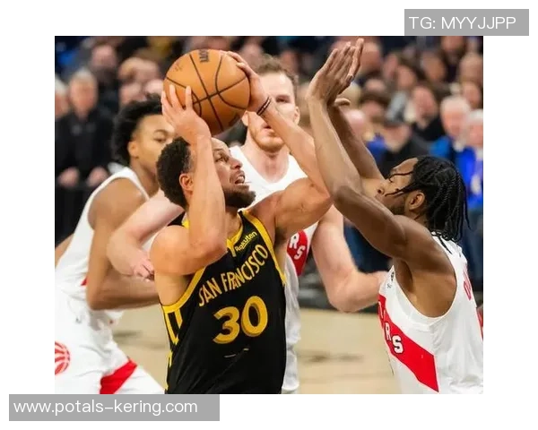 NBA勇士对阵猛龙精彩在线直播全程回顾与赛后分析 NBA勇士对阵猛龙精彩在线直播全程回顾与赛后分析